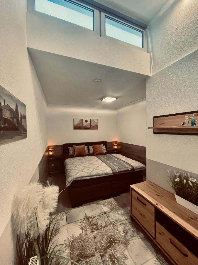 2 Room Galerie Einliegerwohnung In Rheinstetten, Messe Naehe, Rollstuhlfahrer Geeignet Kültér fotó