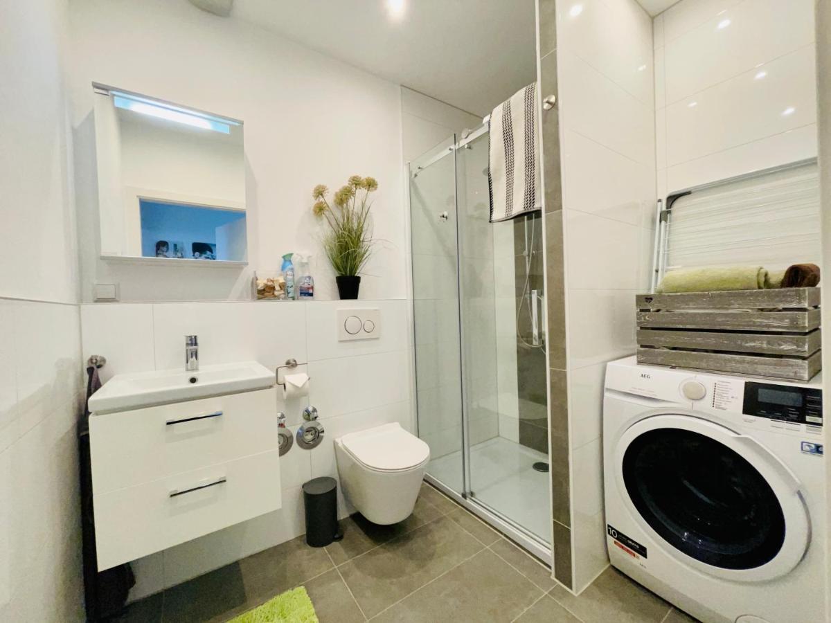 2 Room Galerie Einliegerwohnung In Rheinstetten, Messe Naehe, Rollstuhlfahrer Geeignet Kültér fotó